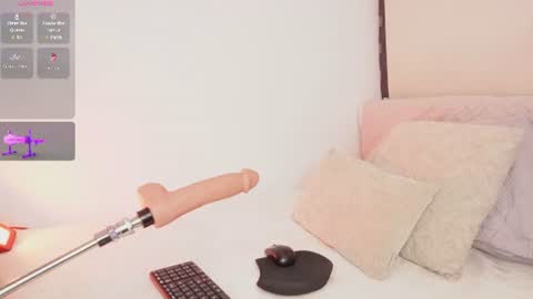 Snapshot of a__vanellopecute chatting on 06-11-26, 08:45 Alexandra online show from 06-11-26, 08:45