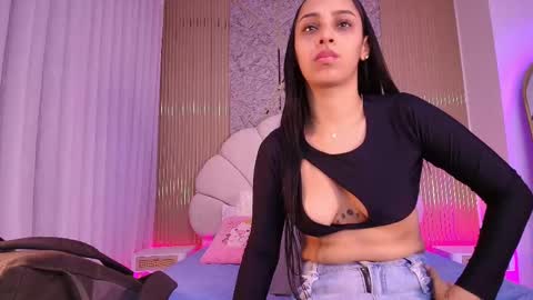 Aisha online show from 11-15-25, 11:51