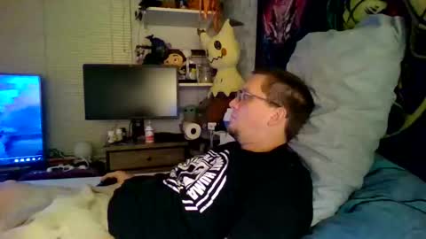 A Bored Dragon online show from 09-25-25, 11:36