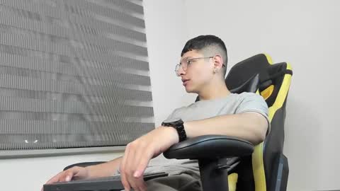 alejo online show from 02-03-25, 03:53