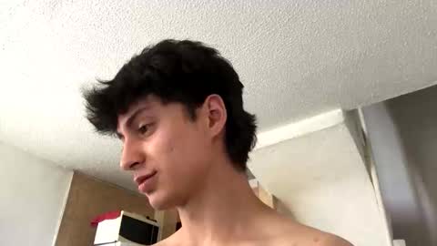 Snapshot of a_littlee_bear chatting on 11-27-25, 05:15 a littlee bear online show from 11-27-25, 05:15