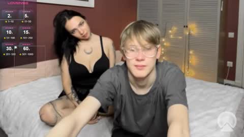 Snapshot of a_s_m_ chatting on 10-26-25, 11:20 Kris Michael online show from 10-26-25, 11:20