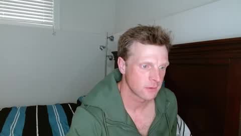 Snapshot of a_spyder chatting on 04-28-26, 01:59 a_spyder online show from 04-28-26, 01:59