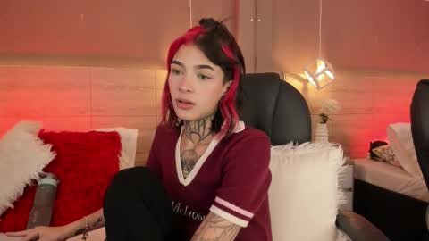 Luni  online show from 01-31-26, 07:11