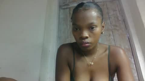 aadienne online show from 05-04-26, 02:57