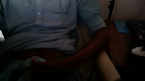 Snapshot of aakhan804 chatting on 04-30-26, 12:00 aakhan804 online show from 04-30-26, 12:00