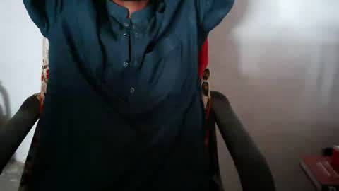 Snapshot of aakhan804 chatting on 05-19-26, 12:00 aakhan804 online show from 05-19-26, 12:00