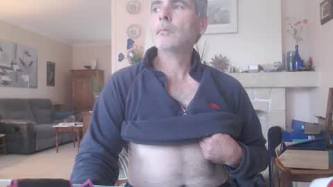 Aalex1717 online show from 11-06-25, 08:26