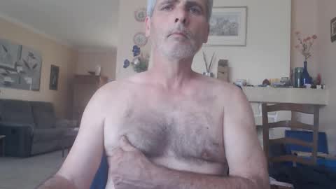 Snapshot of aalex1717 chatting on 05-01-26, 03:38 Aalex1717 online show from 05-01-26, 03:38