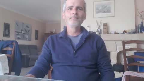 Snapshot of aalex1717 chatting on 05-03-26, 07:47 Aalex1717 online show from 05-03-26, 07:47