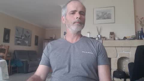 Snapshot of aalex1717 chatting on 05-14-26, 10:44 Aalex1717 online show from 05-14-26, 10:44