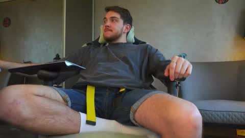 Alex online show from 10-04-25, 07:06