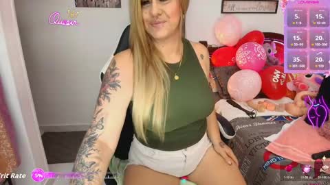 Snapshot of aamanda_queen chatting on 05-15-26, 12:34 aamanda online show from 05-15-26, 12:34