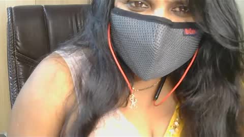Snapshot of aaradhya_sexy_88 chatting on 02-25-25, 10:15 aaradhya_sexy_88 online show from 02-25-25, 10:15