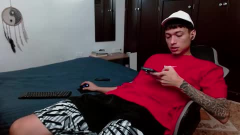 Snapshot of aarman_bannana chatting on 02-01-26, 05:00 aarman online show from 02-01-26, 05:00