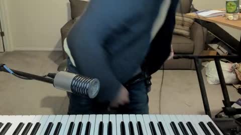 Aaron online show from 02-19-25, 11:25