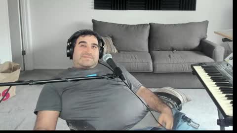 Aaron online show from 04-22-26, 10:22