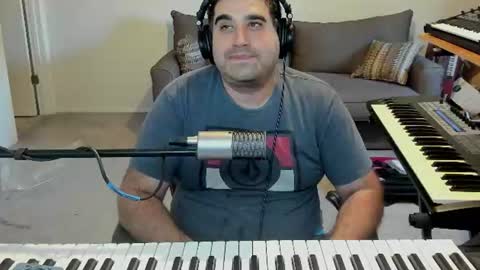 Snapshot of aaroleplayer chatting on 07-12-26, 10:12 Aaron online show from 07-12-26, 10:12