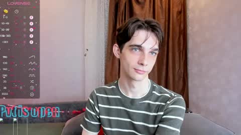 Snapshot of aaron_bang chatting on 06-03-26, 01:19 Aaron Bang online show from 06-03-26, 01:19