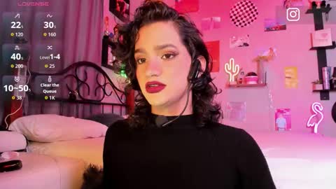 Snapshot of aaron_darkus chatting on 03-03-26, 01:23 Aaron online show from 03-03-26, 01:23