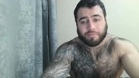 Snapshot of aaron_royal chatting on 11-14-25, 04:28 Davin tayl online show from 11-14-25, 04:28