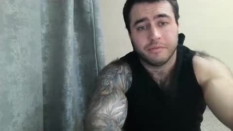 Snapshot of aaron_royal chatting on 12-01-25, 04:23 Davin tayl online show from 12-01-25, 04:23