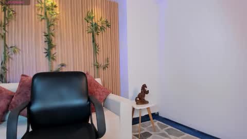 Aaron online show from 01-12-26, 12:43