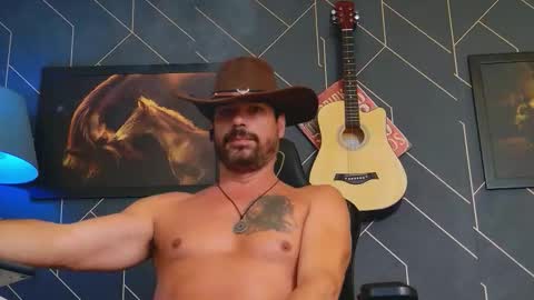 Snapshot of aaronbomer chatting on 09-28-25, 01:38 Aaron online show from 09-28-25, 01:38