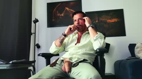 Snapshot of aaronbomer chatting on 07-02-26, 02:23 Aaron online show from 07-02-26, 02:23