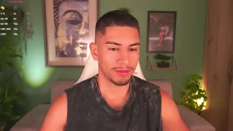 Snapshot of aaronfox_ chatting on 02-13-25, 09:20 AARON online show from 02-13-25, 09:20