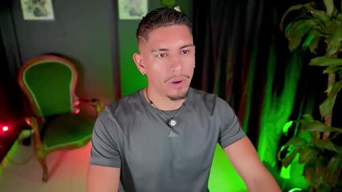 AARON  online show from 01-06-26, 10:41