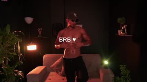 AARON  online show from 01-11-26, 08:19