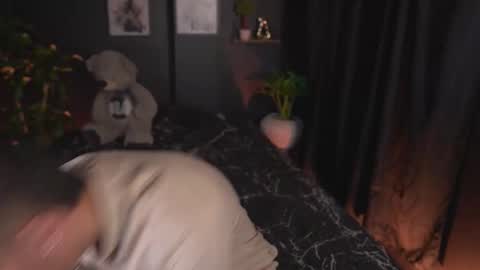 AARON  online show from 03-11-26, 11:49