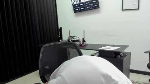 ig aaron hunter123 online show from 04-08-26, 05:02