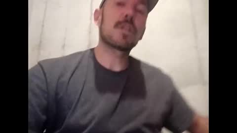 Snapshot of aaronshere888888 chatting on 10-15-25, 03:50 aaronshere888888 online show from 10-15-25, 03:50