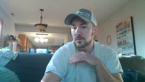 Snapshot of aaronshere888888 chatting on 01-11-26, 02:55 aaronshere888888 online show from 01-11-26, 02:55