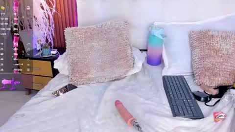 Snapshot of aashley_jones chatting on 03-07-25, 08:56 Aashley online show from 03-07-25, 08:56
