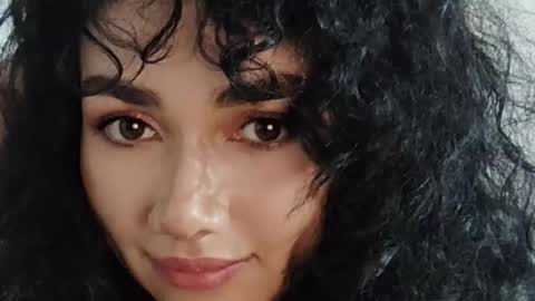 Martina online show from 12-18-25, 12:44