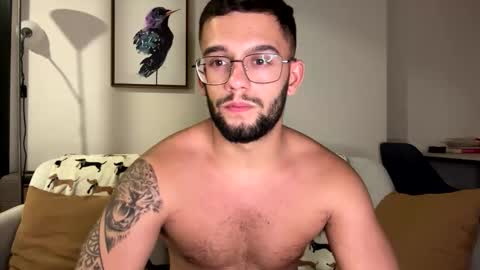 Abbie xo online show from 12-04-25, 04:38