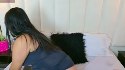 Snapshot of abbiejones_ chatting on 10-06-25, 01:41 abbiejones_ online show from 10-06-25, 01:41