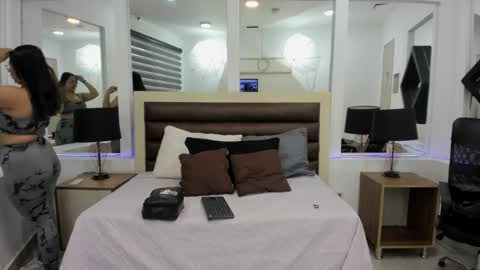 Abbie  online show from 04-28-26, 11:37