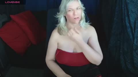 AbbiNatural online show from 04-12-26, 05:18