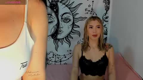 Snapshot of abby_and_lana chatting on 02-25-25, 09:46    ABBY  LANNA     online show from 02-25-25, 09:46