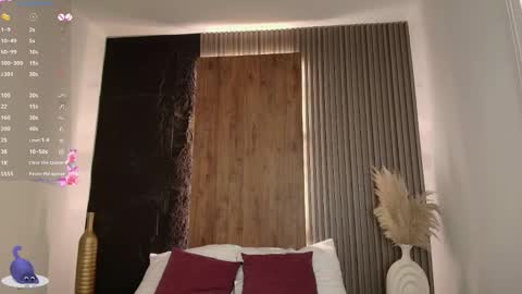 Abbygail online show from 12-16-24, 03:32