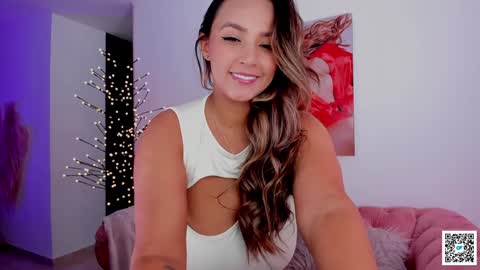 Snapshot of abby_rosse_ chatting on 01-24-25, 07:28 Abby online show from 01-24-25, 07:28