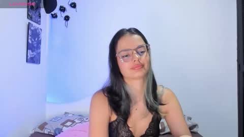 Snapshot of abby_saenz01 chatting on 10-06-25, 06:49 Abby Saenz online show from 10-06-25, 06:49