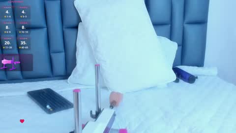 abbyadams23 online show from 01-30-25, 02:27