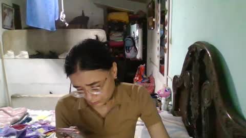 Snapshot of abbyasher chatting on 01-27-25, 11:43 Abby online show from 01-27-25, 11:43