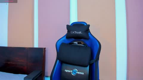 ---Abby--- online show from 04-08-26, 04:45