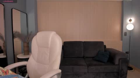 Abby Dalton  online show from 02-17-25, 11:23